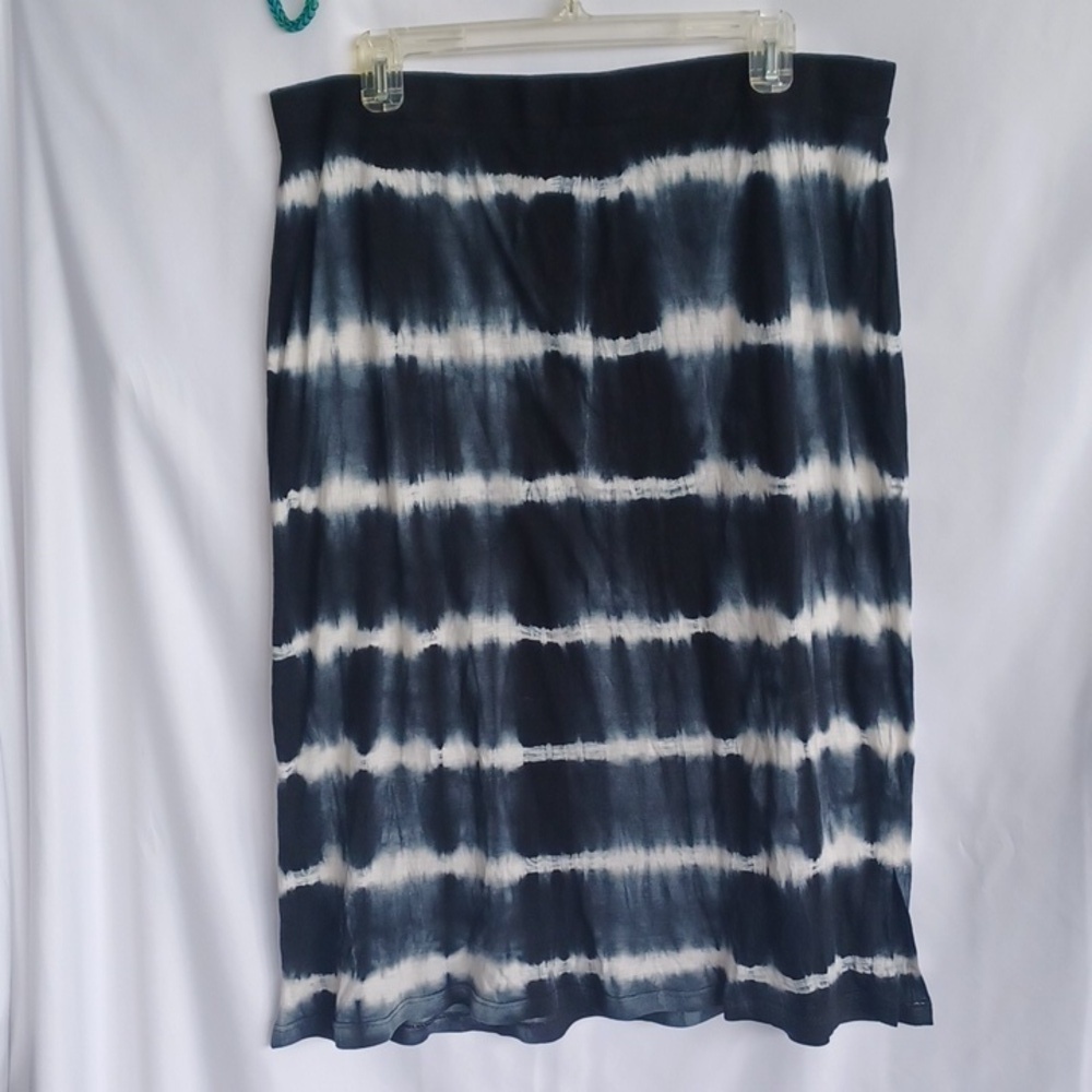 Gloria Vanderbilt Women’s Skirt Size Blue White Tie Dye Pull-on Skirt, Zinnia